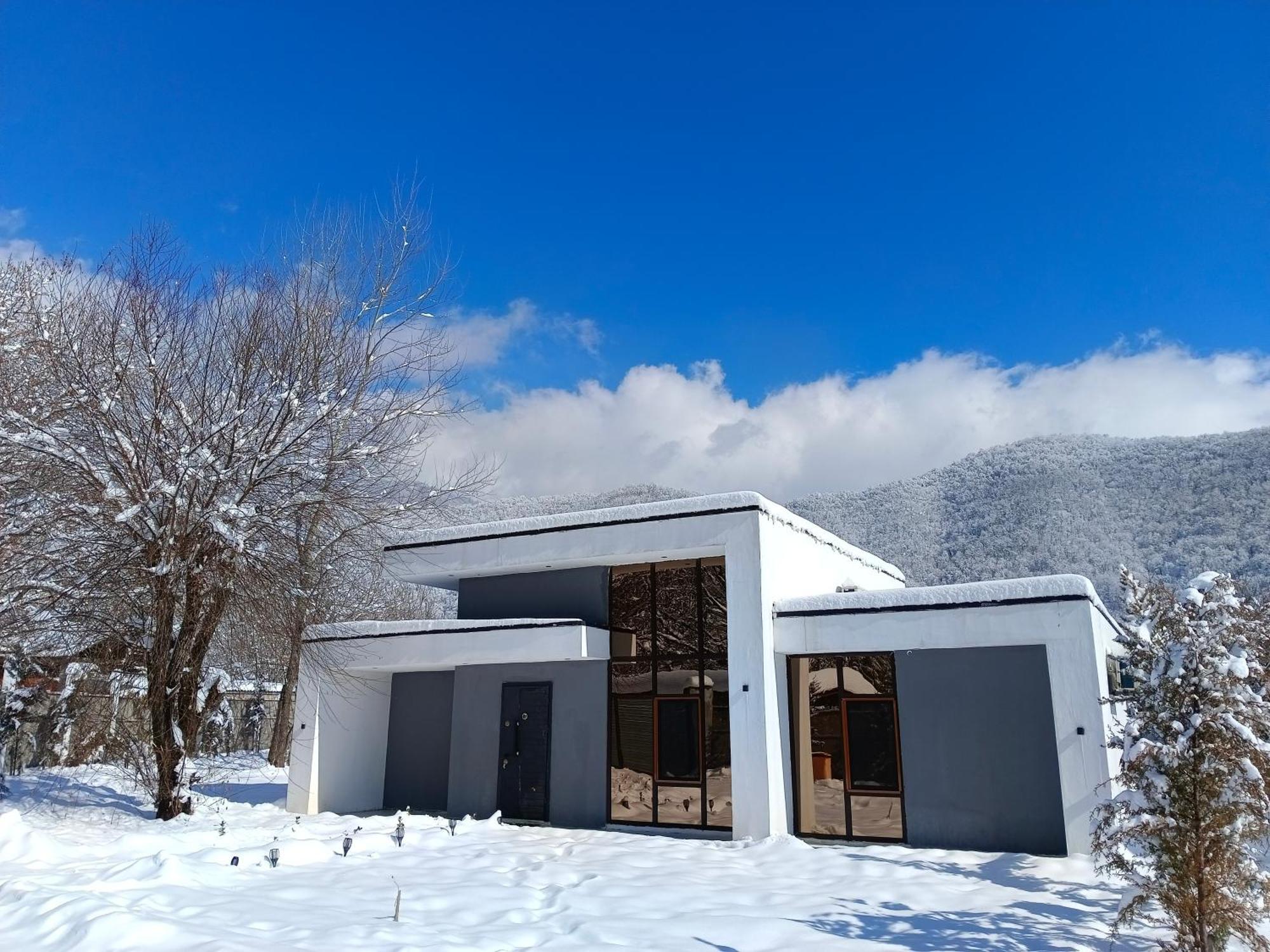 Harmony Hideaway Villa *